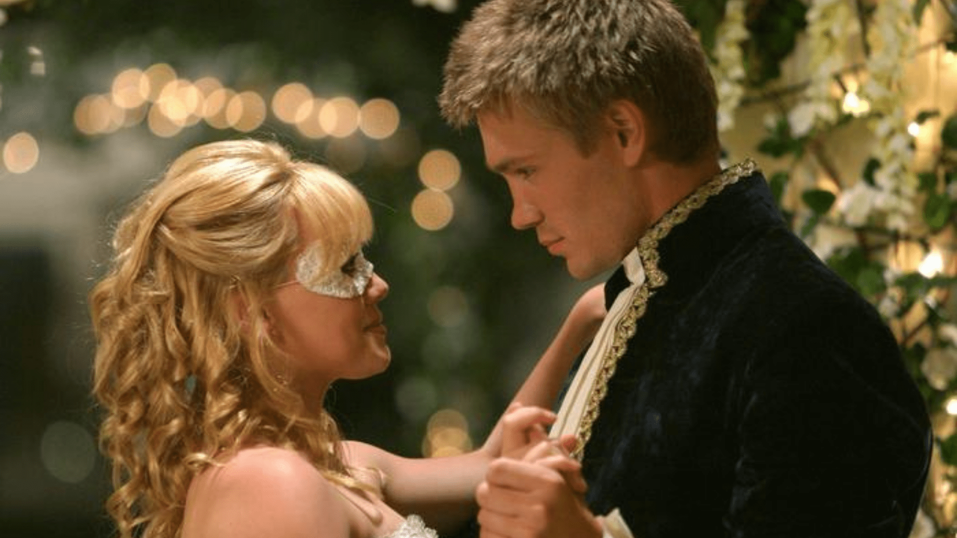 35 A Cinderella Story Facts (2004) Hilary Duff Fans Need To Know - A Cinderella Story Facts (2004)