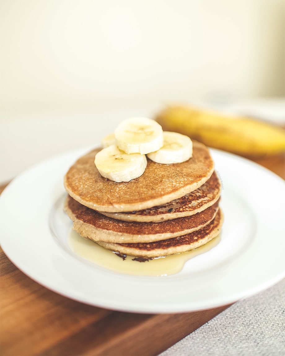 Banana and Oat American Style Pancakes Recipe - Banana Pancakes Recipe