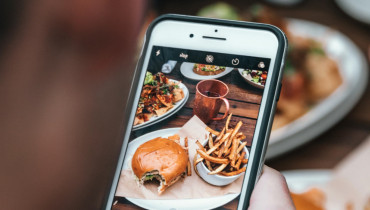 The Most Popular Food Channels On YouTube To Add To Your Subscriptions - Popular Food Channels On YouTube
